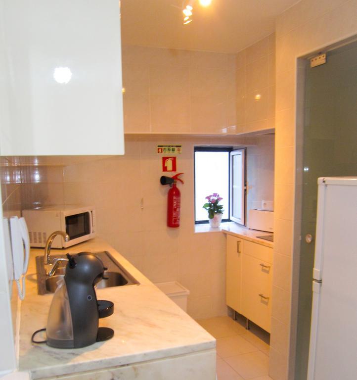 Shabby Chic Bairro Alto Apartment Lisbon Room photo